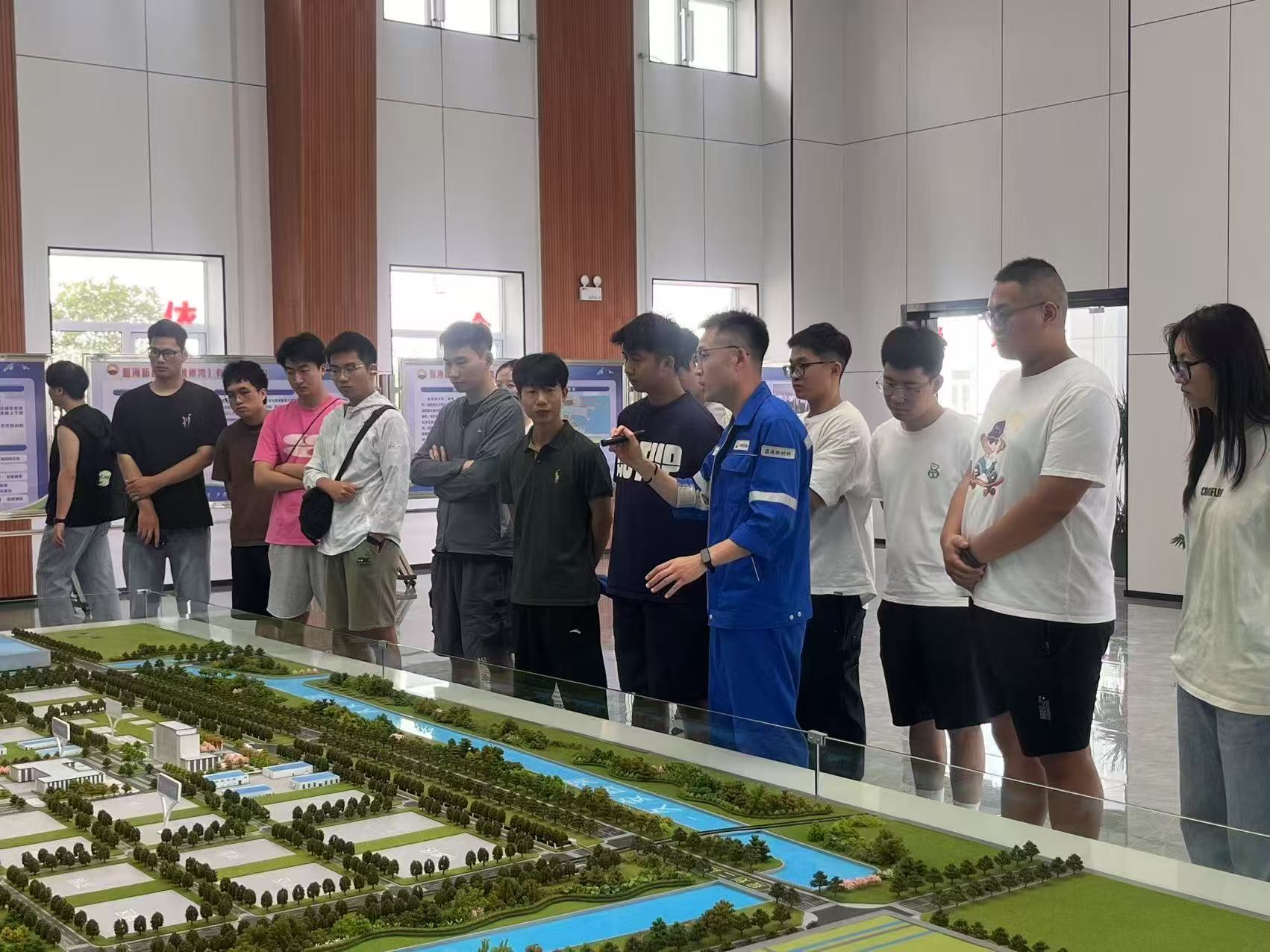 22c8de16515ae0b5b27cf5aefbb4cea6.jpg 22c8de16515ae0b5b27cf5aefbb4cea6.jpg